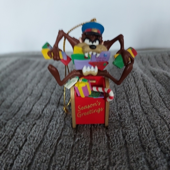 Christmas Ornament - Picture 1 of 5